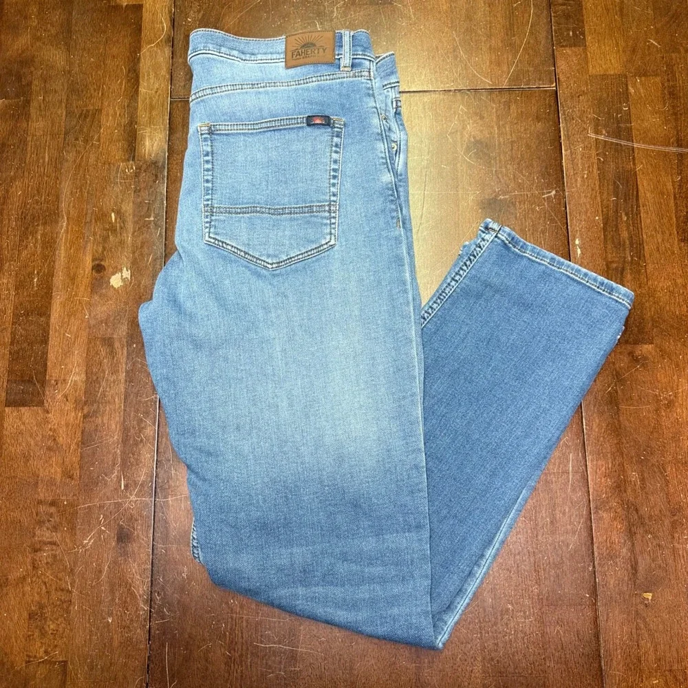 Faherty Jeans Mens 36X31 Blue Stretch Light Wash MBC0025-ETW